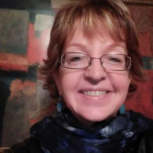 Meet your Posher, Maxine